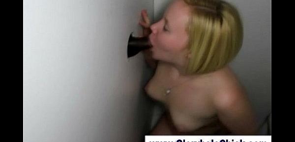  Gloryhole amateur cummed